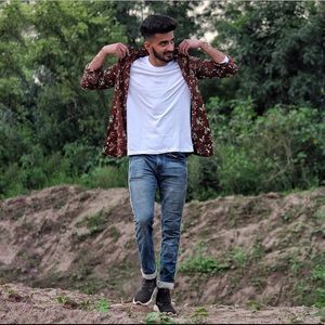 Meet your Posher, Amarbir